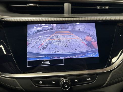 Used 2023 Buick Encore GX Preferred w/ Cold Weather Comfort Package image 22