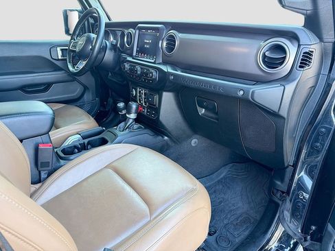 Used 2020 Jeep Wrangler Unlimited Rubicon w/ Dual Top Group image 14