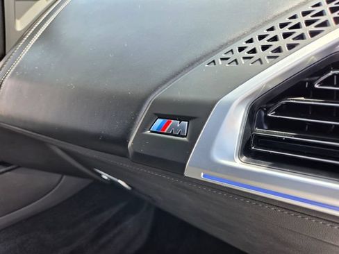 Used 2023 BMW XM AWD/4WD image 28