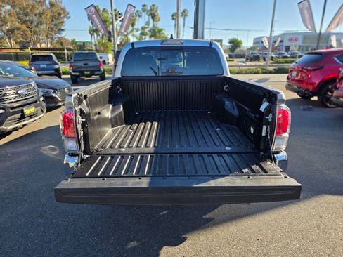 Used 2023 Toyota Tacoma TRD Off-Road image 11