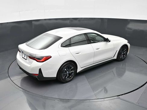 New 2026 BMW i4 eDrive40 w/ Premium Package RWD image 21