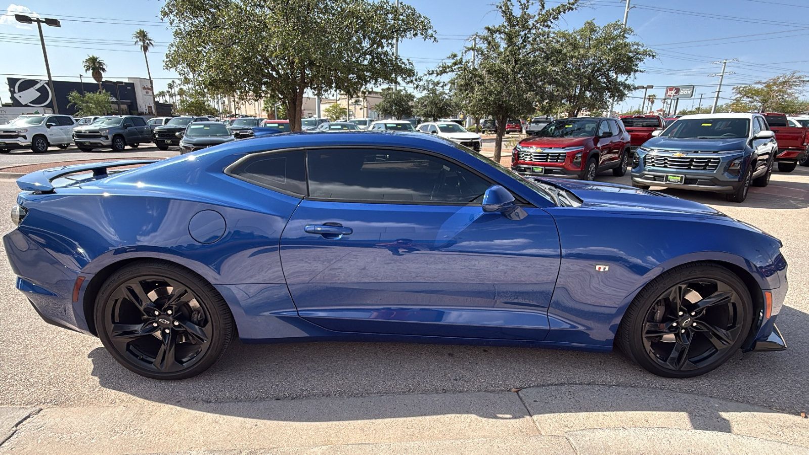 Used 2023 Chevrolet Camaro SS RWD image 6