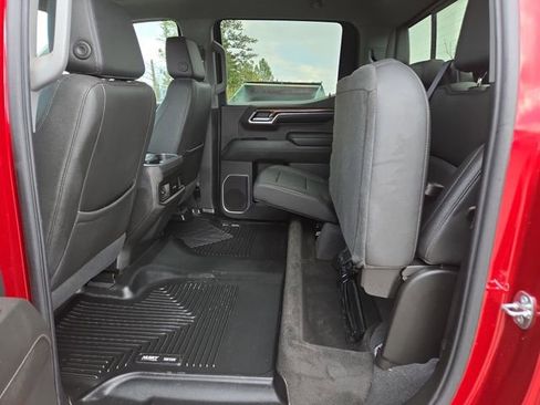 Used 2022 Chevrolet Silverado 1500 RST w/ Convenience Package II AWD/4WD image 32