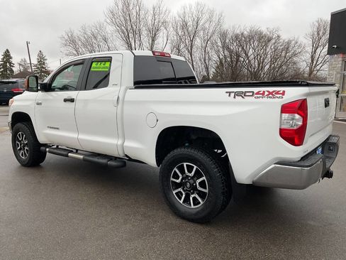 Used 2017 Toyota Tundra SR5 w/ TRD Off Road Package image 4