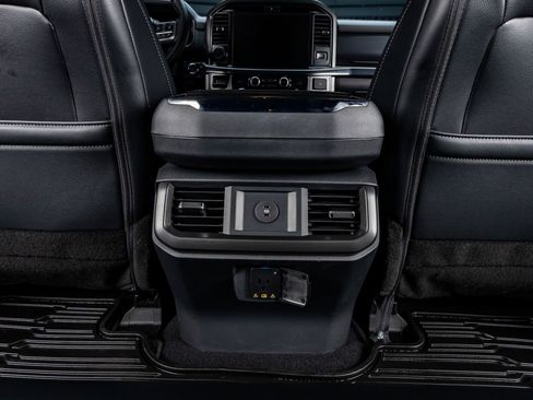 Used 2025 Ford F150 Lariat w/ Equipment Group 501A Mid AWD/4WD image 34