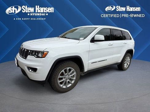 Used 2022 Jeep Grand Cherokee Laredo E w/ Security & Convenience Group AWD/4WD image 1