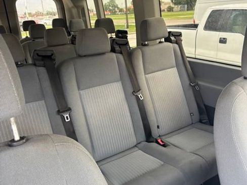 Used 2015 Ford Transit 350 XLT RWD image 5