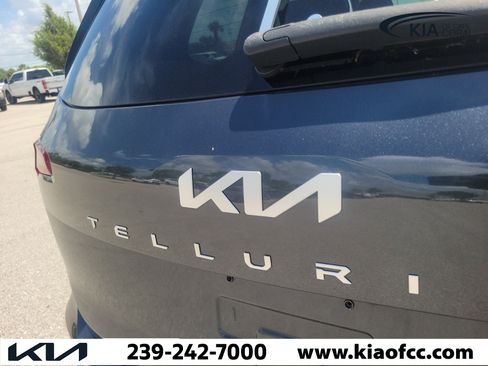 Used 2024 Kia Telluride LX FWD image 10