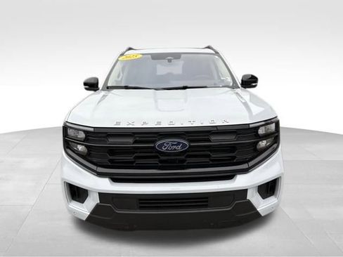 Used 2025 Ford Expedition Max Active image 7