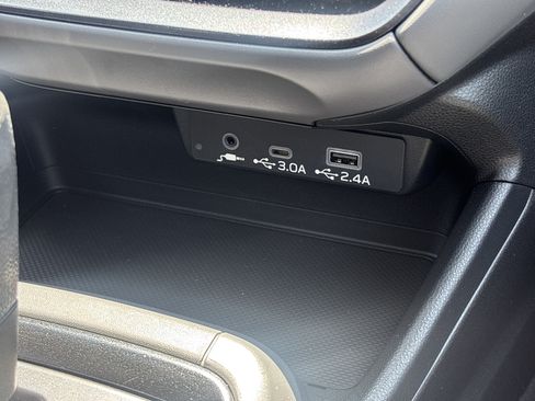 Certified 2026 Subaru Crosstrek 2.5i Premium AWD/4WD image 9