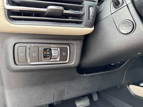 New 2026 Lincoln Corsair Premiere FWD image 31