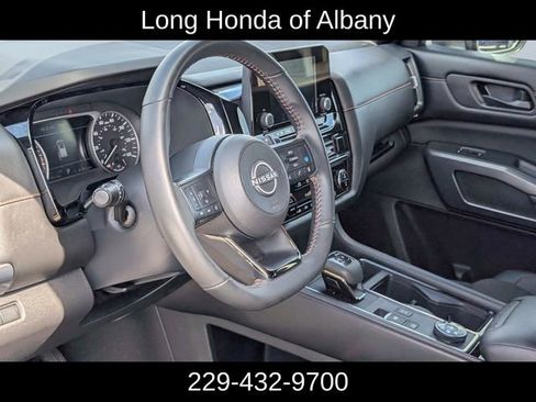 Used 2024 Nissan Pathfinder Rock Creek AWD/4WD image 14