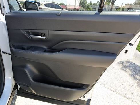 Used 2024 Toyota Grand Highlander FWD image 40