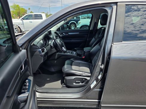 Used 2018 MAZDA CX-5 Touring FWD image 13