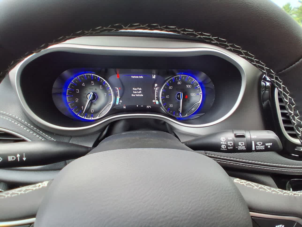 New 2027 Chrysler Pacifica Select AWD/4WD image 20