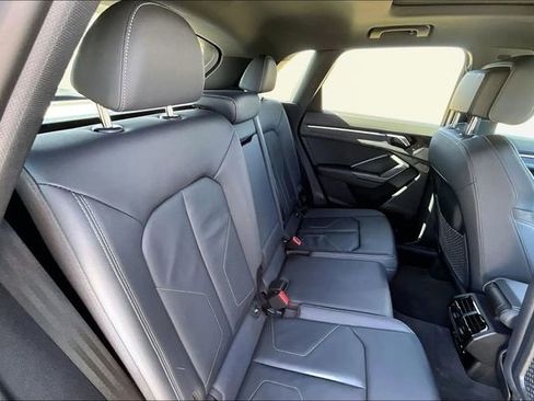 Used 2023 Audi Q3 2.0T Premium Plus w/ Premium Plus Package image 29