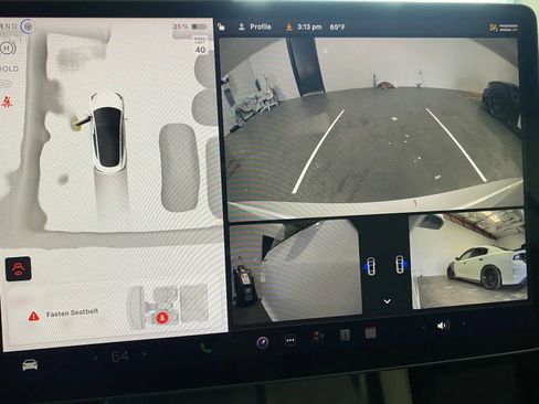 Used 2023 Tesla Model 3 Standard Range image 16