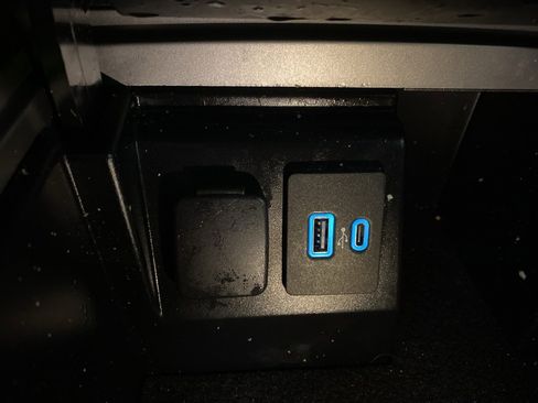 Used 2021 Ford Explorer ST w/ Equipment Group 401A image 20