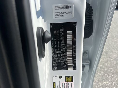 Used 2022 Toyota Corolla Cross L image 30