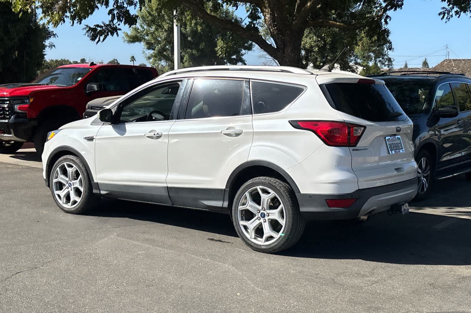 Used 2019 Ford Escape Titanium FWD image 7