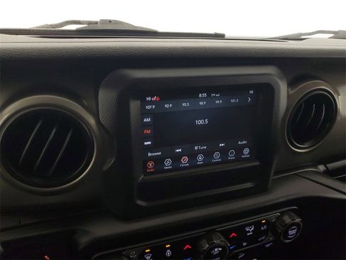 Used 2020 Jeep Wrangler Unlimited Sport S image 18