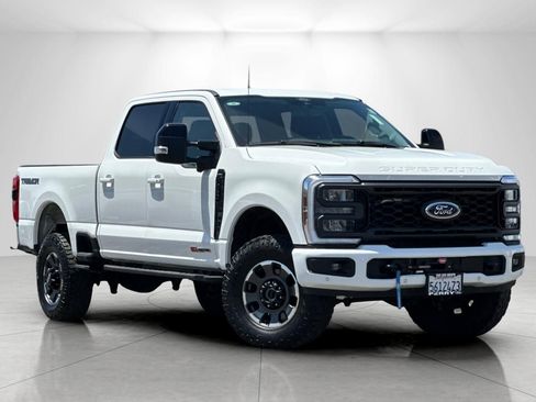 Used 2024 Ford F250 Lariat w/ Lariat Ultimate Package AWD/4WD image 1