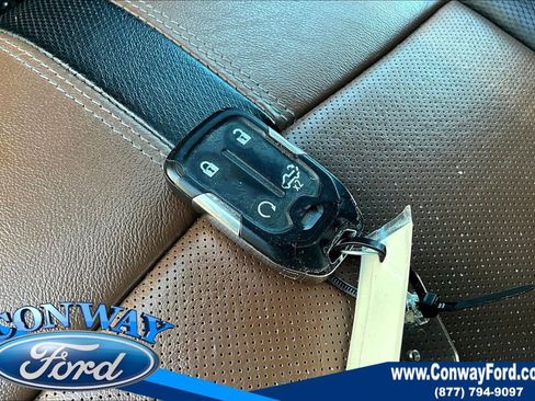 Used 2021 Chevrolet Silverado 2500 High Country image 38