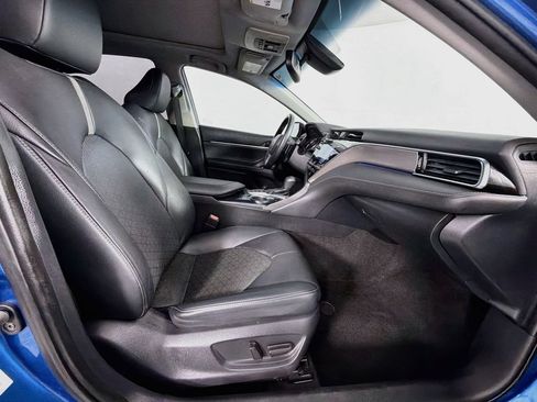 Used 2018 Toyota Camry XSE w/ Driver Assist Package FWD image 29