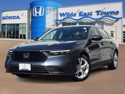 Certified 2025 Honda Accord LX image 1