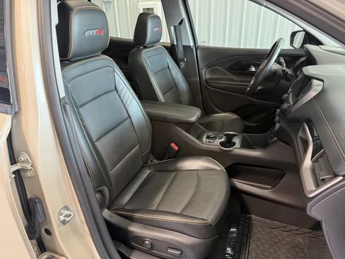 Used 2022 GMC Terrain AT4 w/ Infotainment Package II AWD/4WD image 28