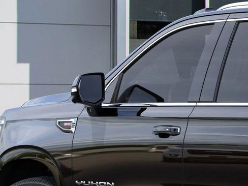 New 2026 GMC Yukon XL Elevation w/ Elevation Premium Package image 12