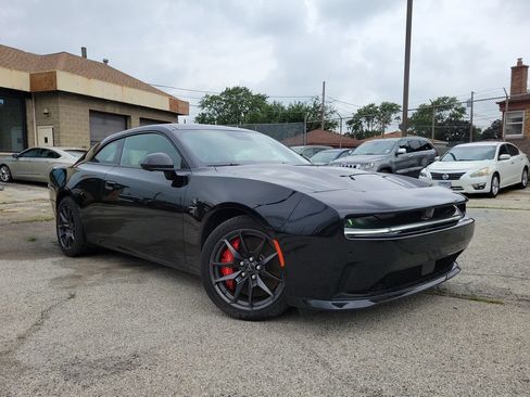Used 2024 Dodge Charger Daytona Scat Pack w/ Plus Group AWD/4WD image 1