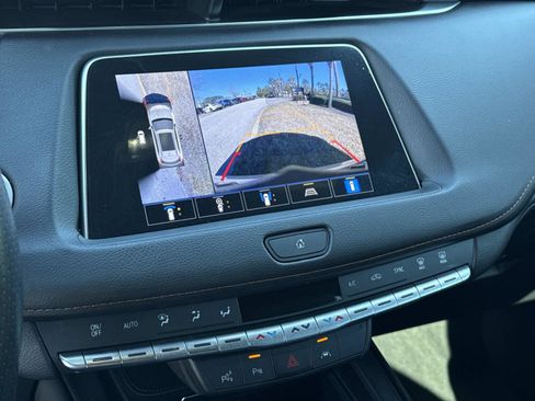 Used 2022 Cadillac XT4 Sport w/ Enhanced Visibility Package image 27