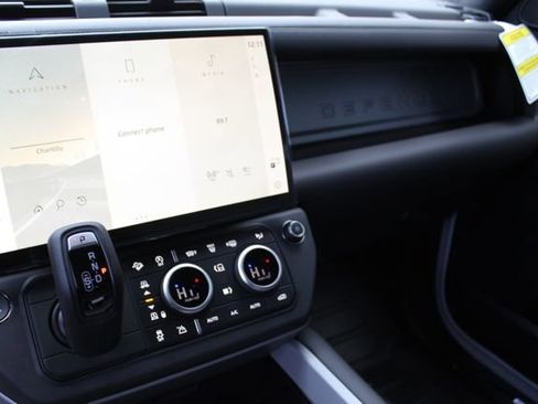 New 2026 Land Rover Defender 110 V8 image 12