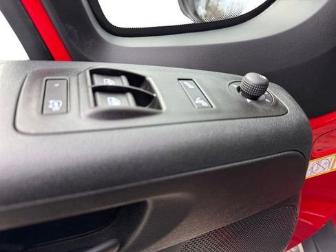 New 2026 RAM ProMaster 1500 w/ Premium Convenience Group FWD image 14