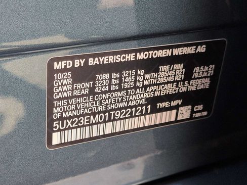 Used 2026 BMW X7 xDrive40i AWD/4WD image 39