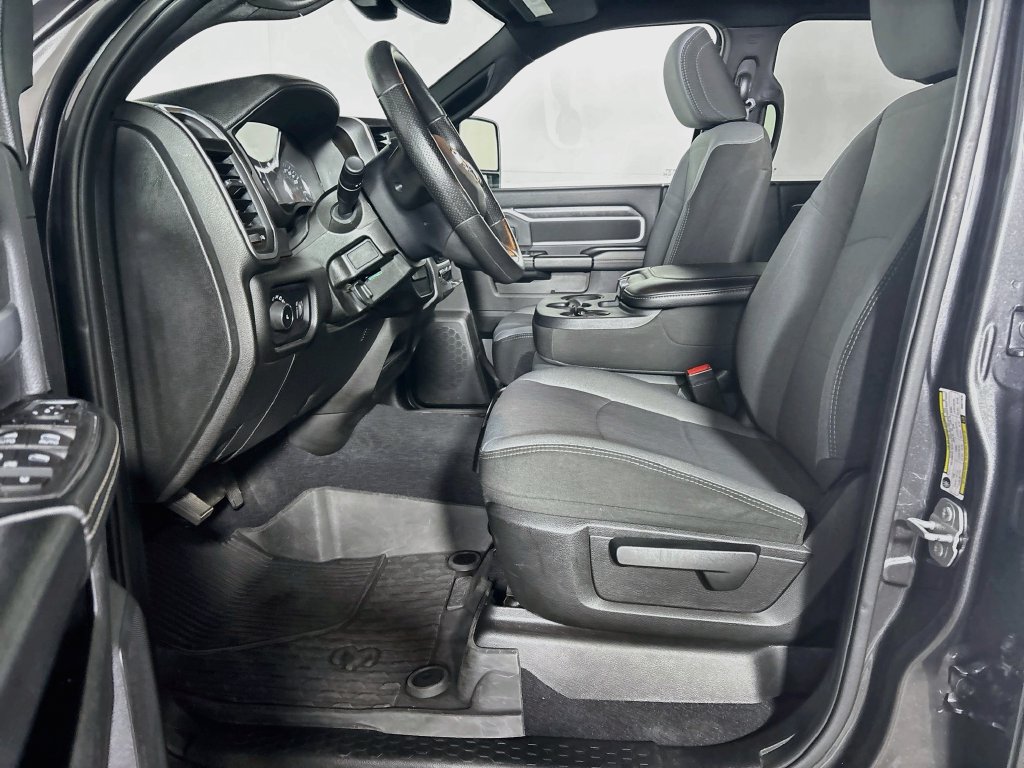 Certified 2024 RAM 3500 Big Horn AWD/4WD image 12