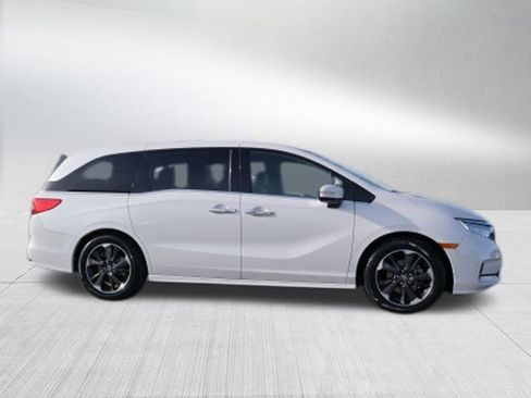 Certified 2024 Honda Odyssey Elite image 2