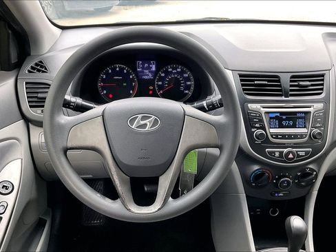 Used 2017 Hyundai Accent SE image 8
