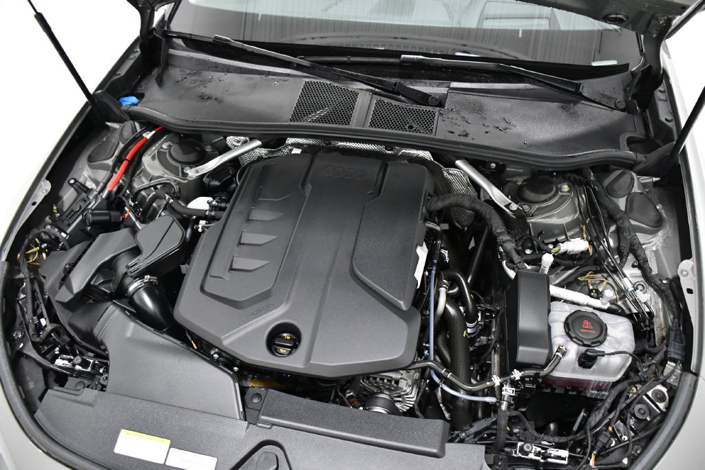 Used 2025 Audi A5 Premium Plus AWD/4WD image 6