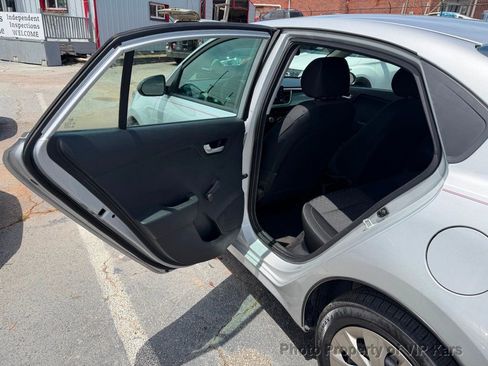 Used 2018 Kia Rio LX FWD image 12