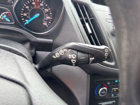Used 2018 Ford Escape SE AWD/4WD image 26