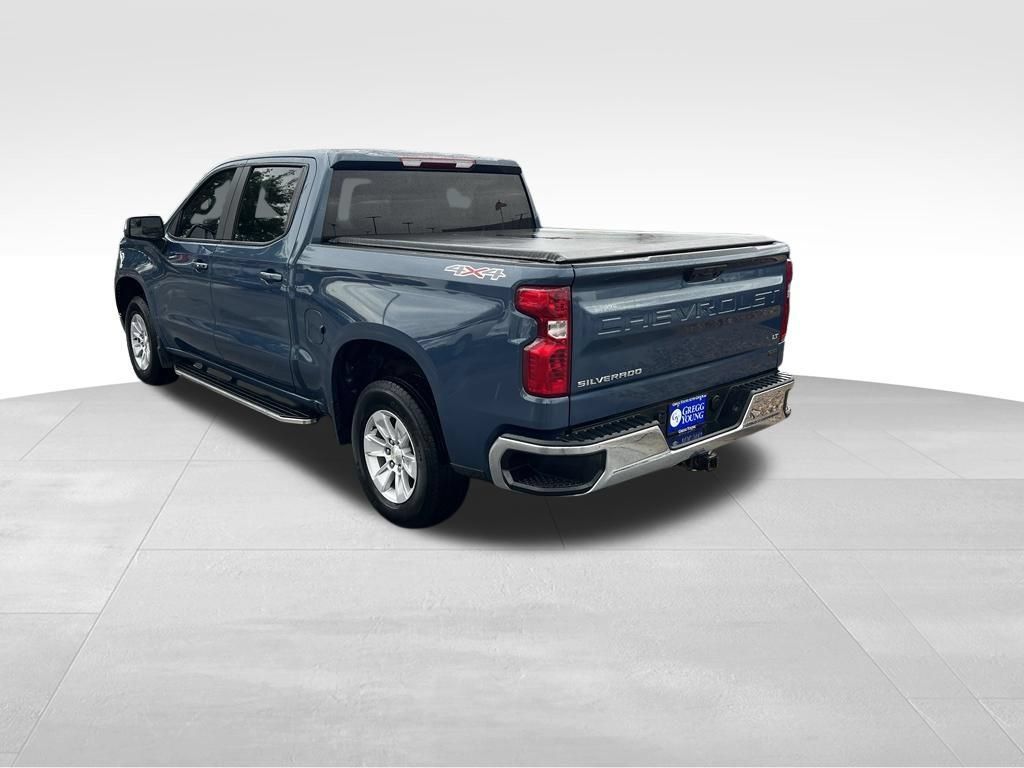 Used 2024 Chevrolet Silverado 1500 LT AWD/4WD image 4