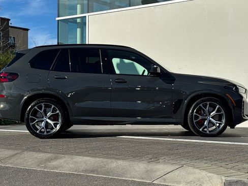 New 2026 BMW X5 xDrive50e w/ M Sport Package AWD/4WD image 2