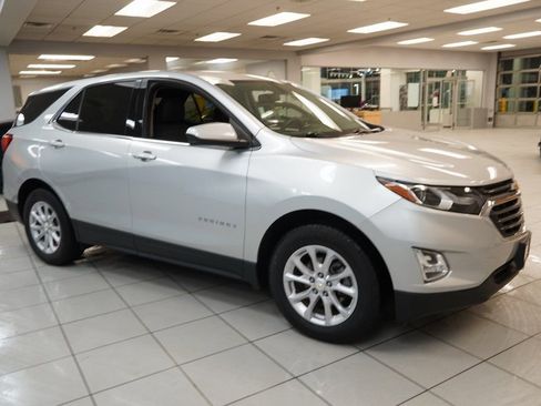 Used 2019 Chevrolet Equinox LT image 13