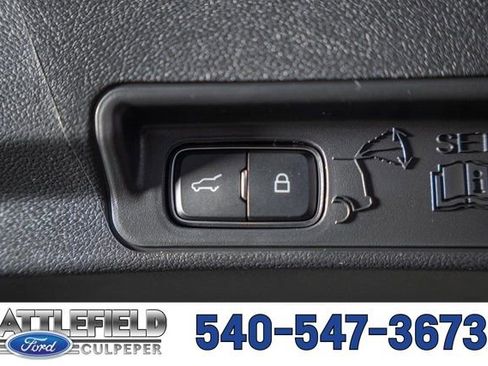 New 2026 Ford Explorer Active image 10