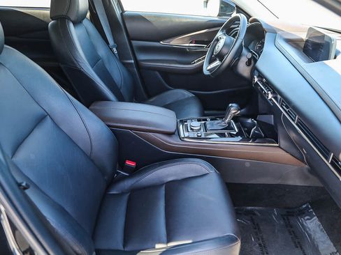 Used 2024 MAZDA CX-30 AWD 2.5 S w/ Premium Package image 16
