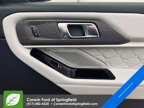 New 2026 Ford Explorer Platinum w/ LUX Leather Package image 14