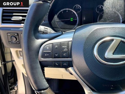 Used 2023 Lexus GX 460 Premium AWD/4WD image 24