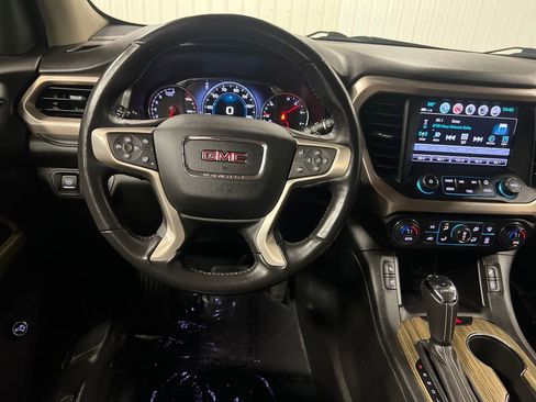 Certified 2019 GMC Acadia Denali w/ Technology Package AWD/4WD image 19